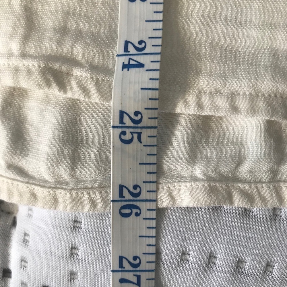 NWT Embroidery Tie-Neck Blouse - Picture 7 of 8